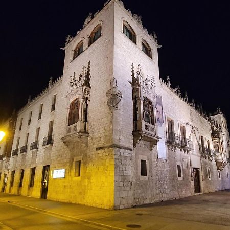Mia Suites I Centro Historico - Parking & Wifi Free Burgos Exterior photo