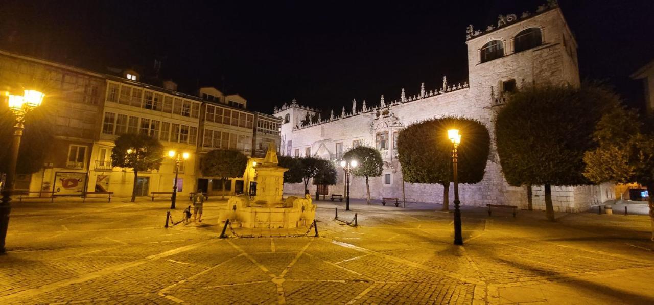 Mia Suites I Centro Historico - Parking & Wifi Free Burgos Exterior photo